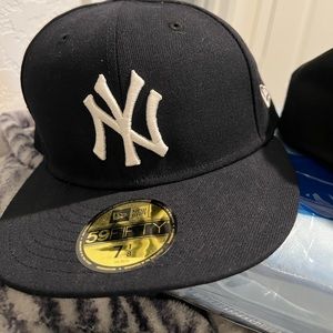 New York Yankees hat